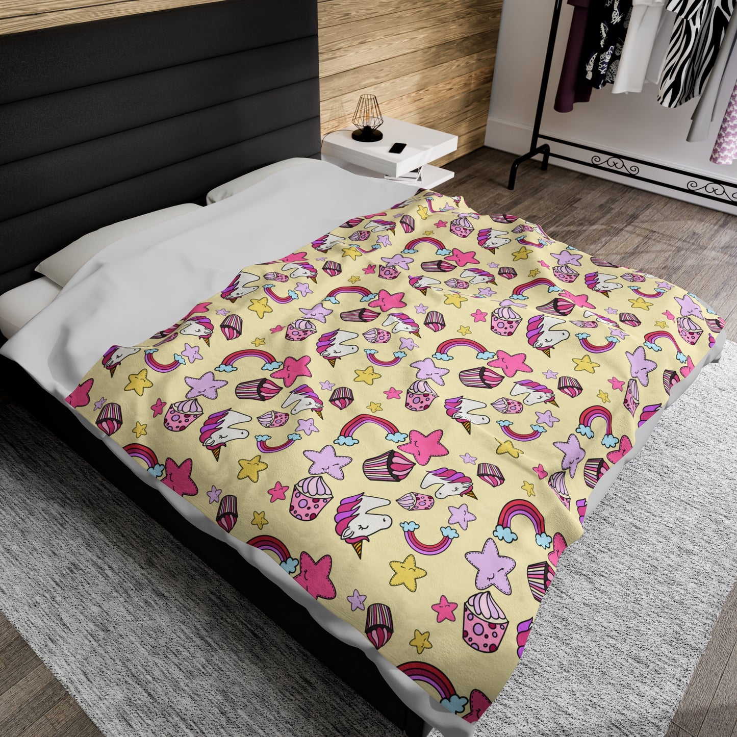 Sweet Unicorn Plush Blanket