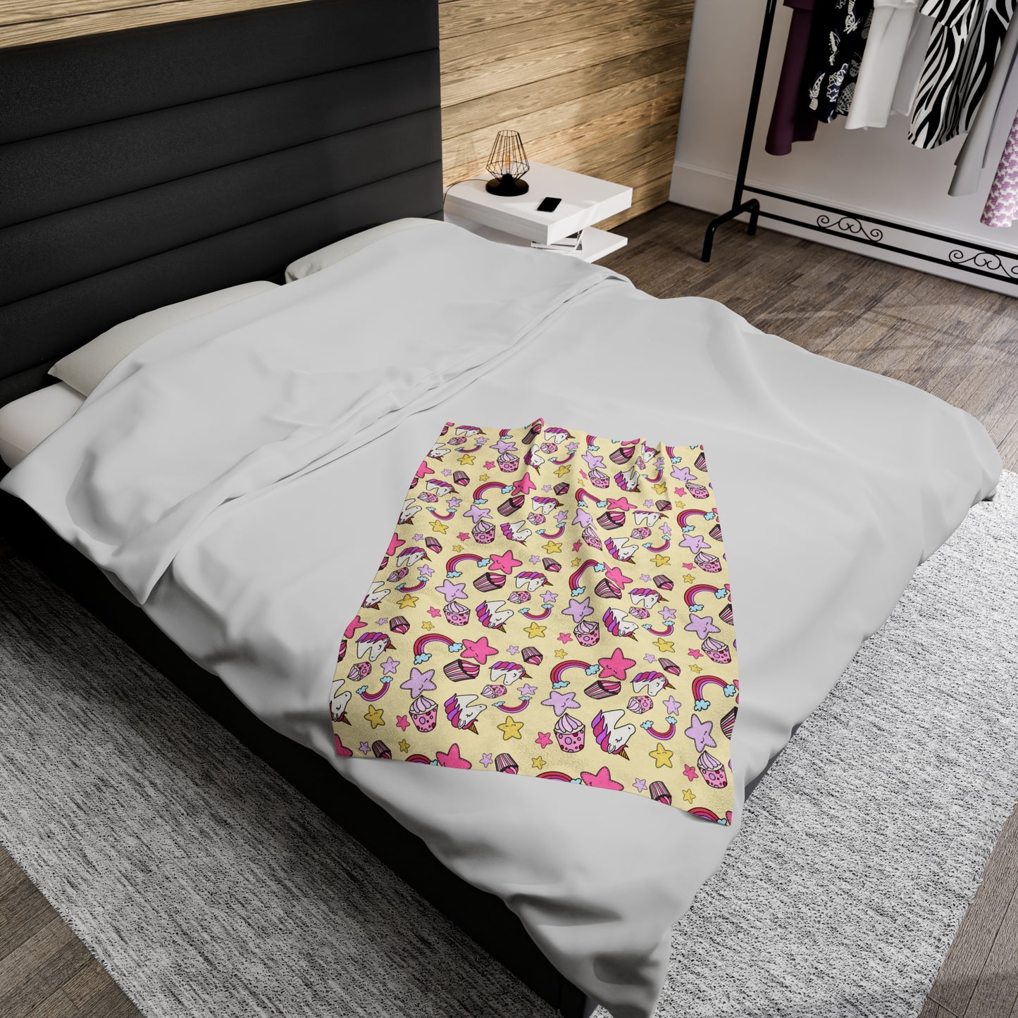 Sweet Unicorn Plush Blanket